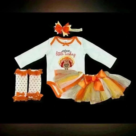 CUTEST LITTLE TURKEY Baby Essentials holiday set size 12 months - Picture 8 of 8